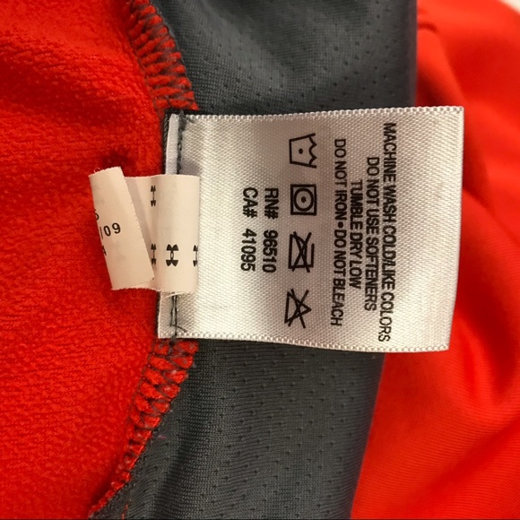 Under Armour zip up hoodie sweat jacket work out - Picture 8 of 8